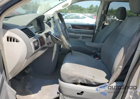 2010 Chrysler Town & Country Touring from USA, damaged, VIN 2A4RR5D14AR166388